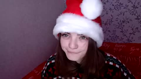 Snapshot of sophiesuvi chatting on January 2025 05:31:01 PM Sophie and my bestie Mandy online show from January 2025 05:31:01 PM