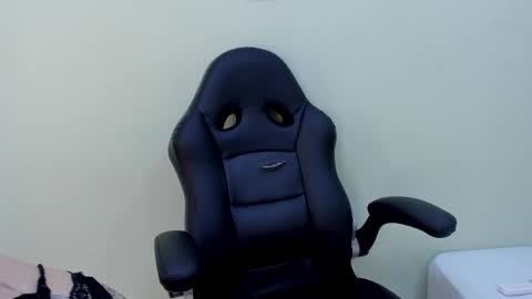 sophieturner_mg online show from April 2026 07:23:01 PM