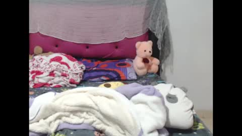 Snapshot of sophiia8 chatting on October 2025 11:50:01 PM sophiia8 online show from October 2025 11:50:01 PM