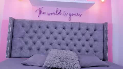 Sophii  online show from February 2026 10:14:02 PM