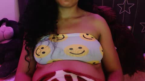 Snapshot of sophiia_dreams chatting on October 2025 11:57:02 PM Sophia this is not my real name online show from October 2025 11:57:02 PM