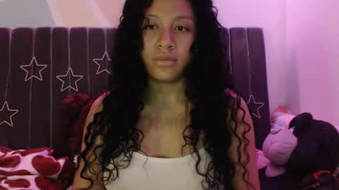 Snapshot of sophiia_dreams chatting on October 2025 10:59:02 PM Sophia this is not my real name online show from October 2025 10:59:02 PM