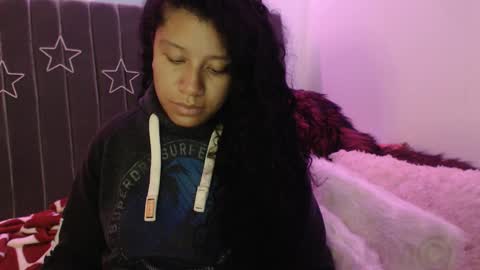 Snapshot of sophiia_dreams chatting on October 2025 01:39:01 AM Sophia this is not my real name online show from October 2025 01:39:01 AM