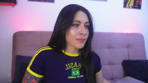 Snapshot of sophiiecums chatting on May 2026 02:07:02 AM Sophiie online show from May 2026 02:07:02 AM