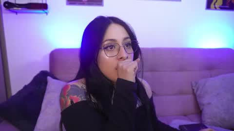 Snapshot of sophiiecums chatting on May 2026 03:24:02 AM Sophiie online show from May 2026 03:24:02 AM
