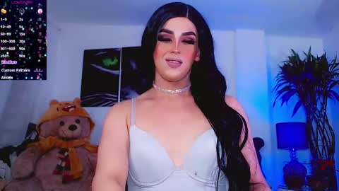 Sophie Sweet online show from September 2025 11:43:01 PM