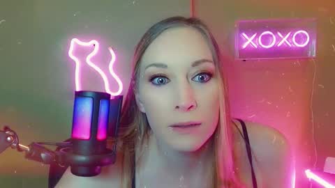 Soph online show from November 2025 08:38:02 PM