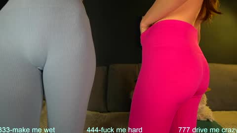Snapshot of sophydiva chatting on April 2026 05:19:01 AM Sophydiva online show from April 2026 05:19:01 AM