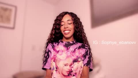 Snapshot of sophye_ebanov chatting on February 2026 12:06:02 AM SEE U HERE OF online show from February 2026 12:06:02 AM