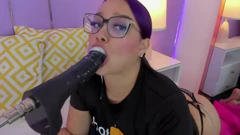 Sophy online show from April 2026 11:53:01 AM
