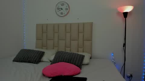 Sofia  online show from April 2026 02:27:02 AM