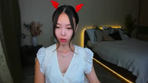 soulharmoonyy online show from October 2025 01:17:02 PM