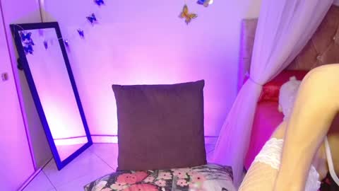 Soul Aura online show from April 2026 03:37:02 AM