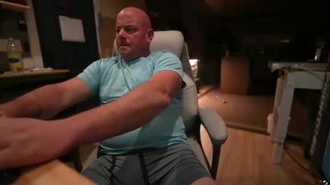 Snapshot of soundfreqnj chatting on October 2025 06:14:02 AM soundfreqnj online show from October 2025 06:14:02 AM