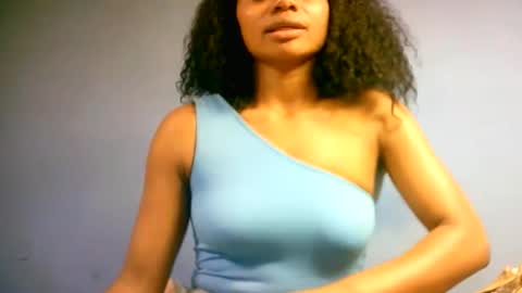 sourayaa online show from March 2026 10:37:01 PM