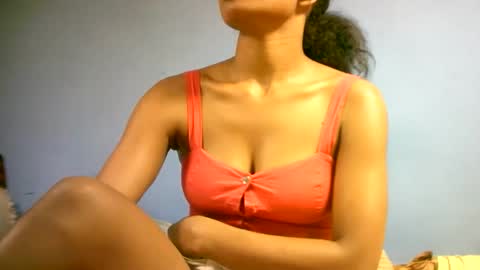 sourayaa online show from April 2026 04:52:01 PM