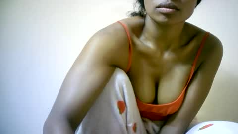 sourayaa online show from June 2026 07:37:02 PM