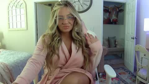 Your Barbii online show from February 2025 07:07:01 PM