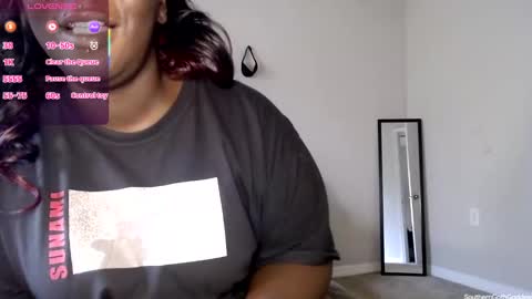 Snapshot of southerngothgoddess chatting on September 2025 04:45:02 PM SG online show from September 2025 04:45:02 PM