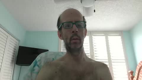 Snapshot of southflaman chatting on December 2025 02:48:01 PM ScorpioKobra online show from December 2025 02:48:01 PM