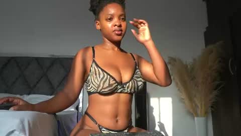 Snapshot of sow_fitt chatting on July 2026 12:20:01 PM sow_fitt online show from July 2026 12:20:01 PM