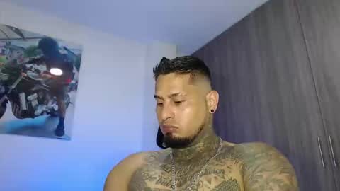 soy_apolo online show from March 2026 05:03:02 AM