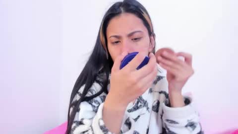 Snapshot of soy_mabby chatting on January 2025 11:41:02 AM soy_mabby online show from January 2025 11:41:02 AM