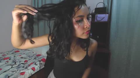 Snapshot of soy_miauhg chatting on January 2025 06:35:01 AM Miauhg online show from January 2025 06:35:01 AM