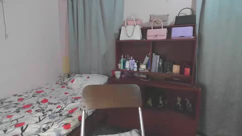 Snapshot of soy_miauhg chatting on February 2025 10:14:01 AM Miauhg online show from February 2025 10:14:01 AM