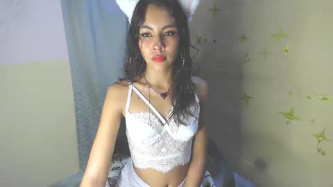 Snapshot of soy_miauhg chatting on September 2025 05:53:02 AM Miauhg online show from September 2025 05:53:02 AM