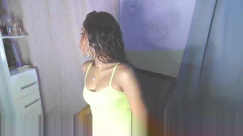 Snapshot of soy_miauhg chatting on October 2025 04:45:01 AM Miauhg online show from October 2025 04:45:01 AM