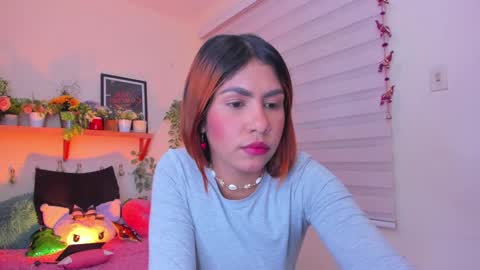Snapshot of soy_sarah chatting on February 2025 08:38:01 AM Sarah Valentina online show from February 2025 08:38:01 AM