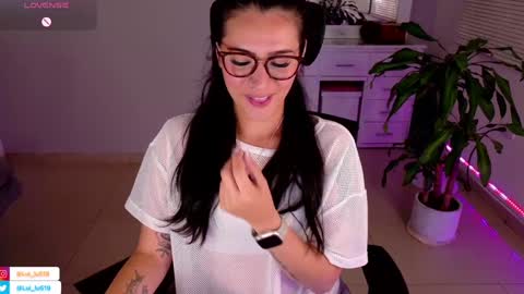 Luisa    online show from February 2025 12:51:01 AM