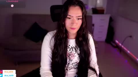 Luisa    online show from February 2025 01:27:01 AM