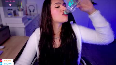 Luisa    online show from September 2025 12:59:01 AM