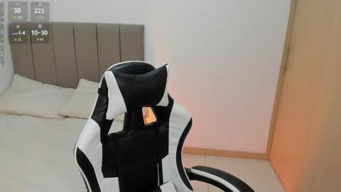 Snapshot of soyamandaa chatting on March 2026 10:17:03 PM Instagram Soyamandaa 1 online show from March 2026 10:17:03 PM