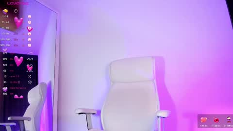 Juliana online show from October 2025 03:09:01 PM