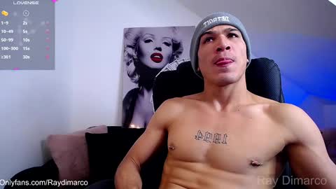 Snapshot of soyraydimarco_ chatting on December 2024 05:04:02 AM RayDimarco independent model online show from December 2024 05:04:02 AM