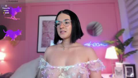 Aleja online show from December 2024 04:20:02 AM