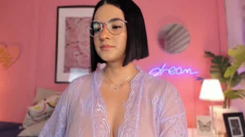 Aleja online show from February 2025 05:02:01 AM