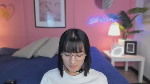 Aleja online show from September 2025 05:07:02 AM