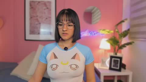 Aleja online show from January 2026 06:04:01 AM