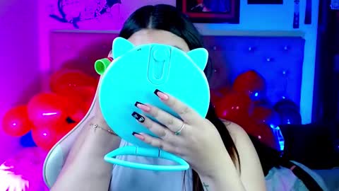 Y U K Y online show from February 2025 01:13:02 AM