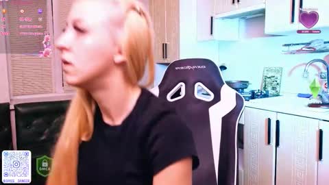 space danger online show from October 2025 03:33:02 PM