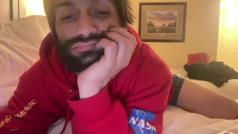 Snapshot of spacecase843 chatting on January 2025 04:59:01 AM TrndSettrz online show from January 2025 04:59:01 AM