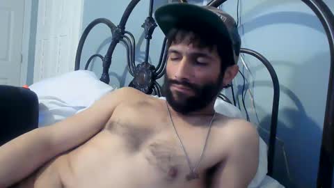 Snapshot of spacecase843 chatting on February 2025 11:54:02 PM TrndSettrz online show from February 2025 11:54:02 PM