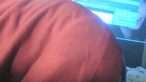 Snapshot of spacecase843 chatting on March 2025 06:15:02 AM TrndSettrz online show from March 2025 06:15:02 AM