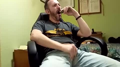 Manu  online show from January 2025 10:38:01 PM