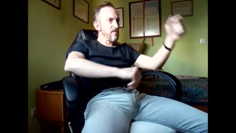 Manu  online show from February 2026 04:07:02 PM