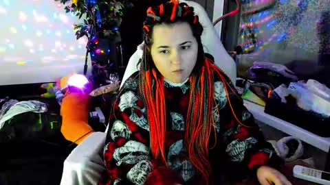 Evgenia online show from December 2025 11:01:02 PM